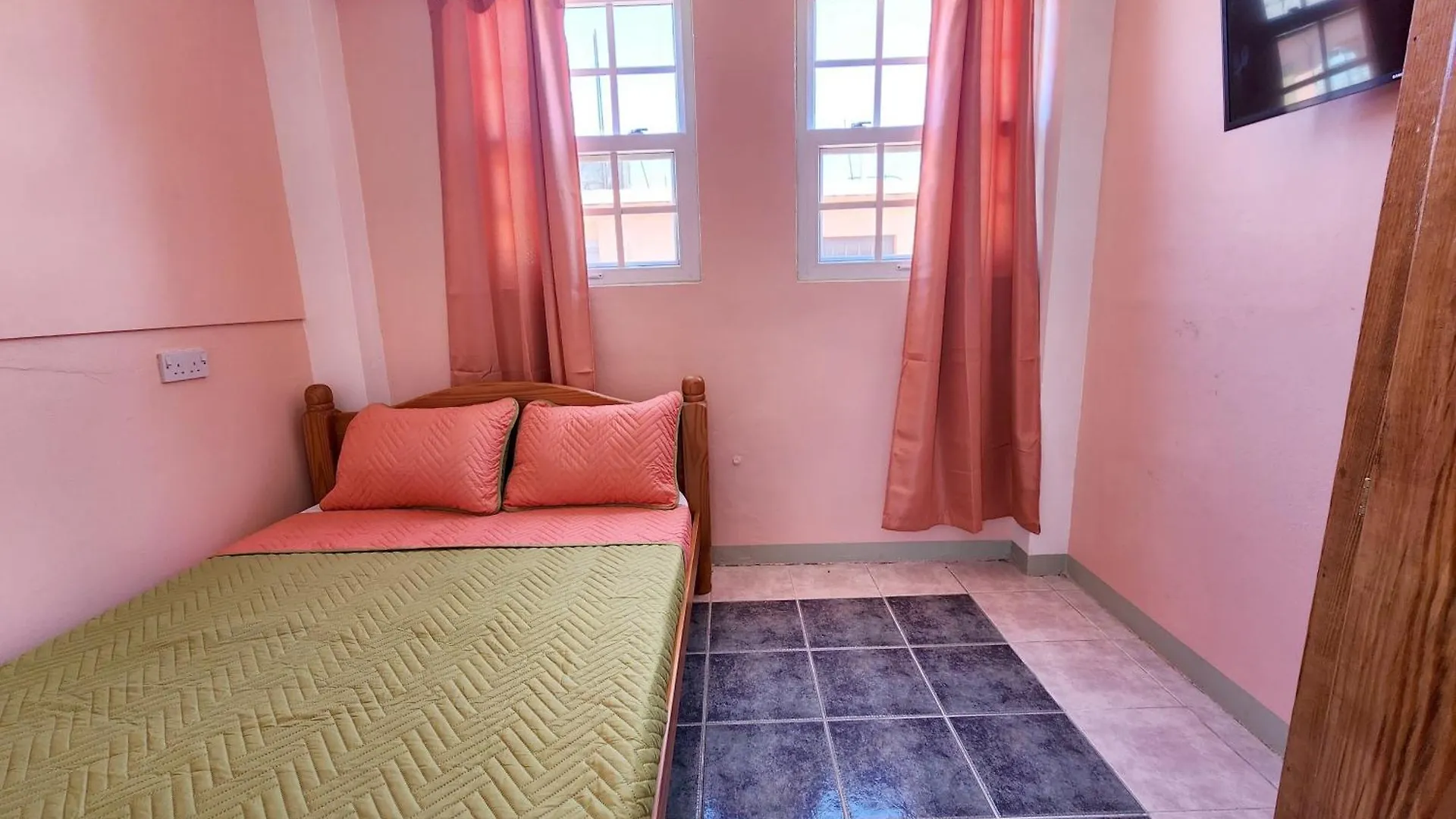 C&M Suites Roseau Dominica